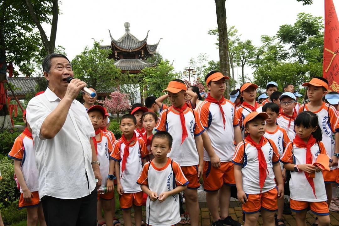 营山县小学最新动态报道